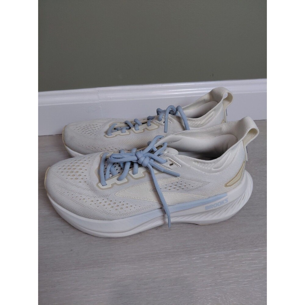 Brooks Glycerin 23 Women Size 8B Womens Sneakers Coconut/Sand/Skyway